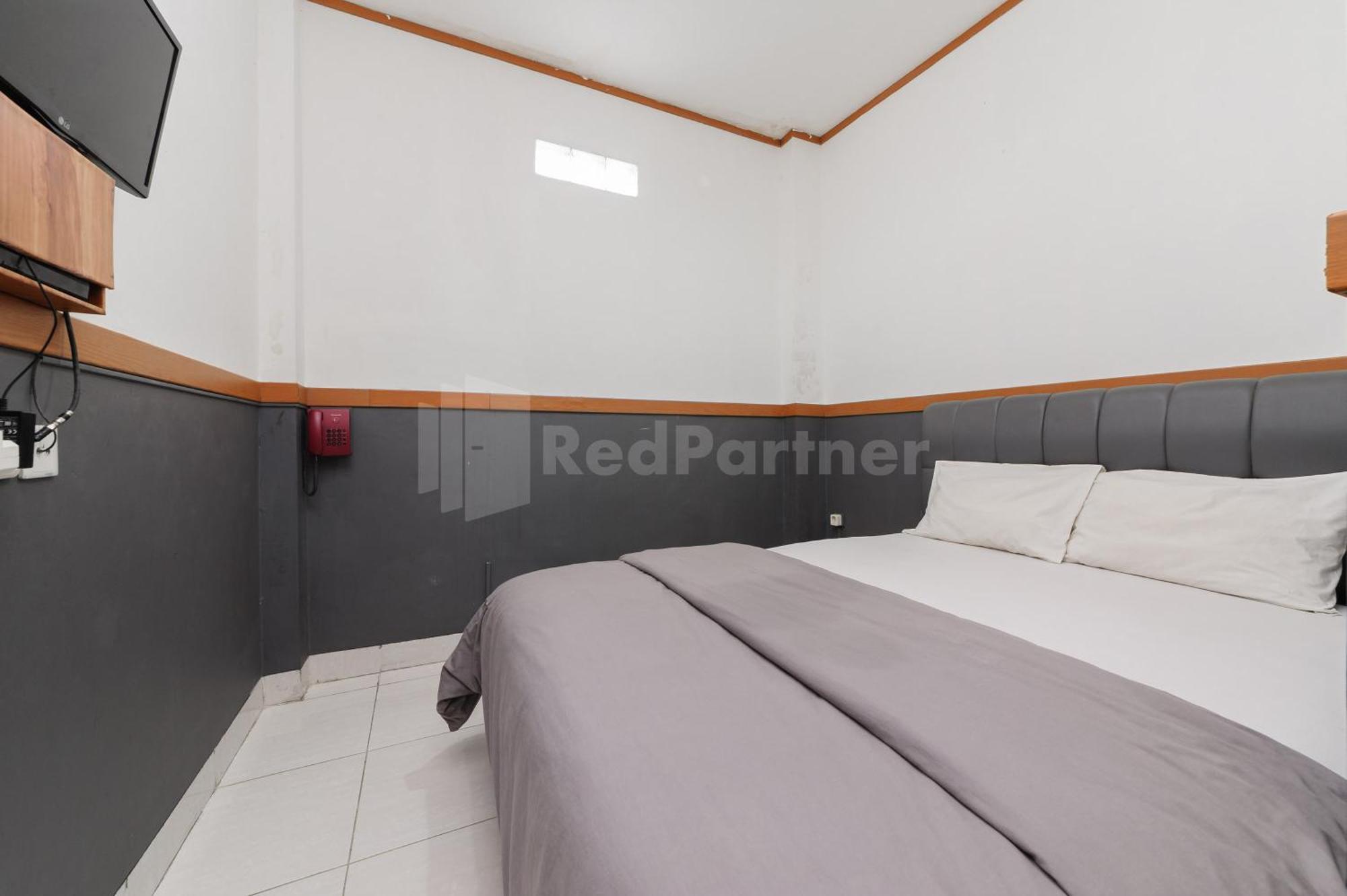 Ian Hotel Jaksa Mitra Reddoorz Jakarta Exterior photo